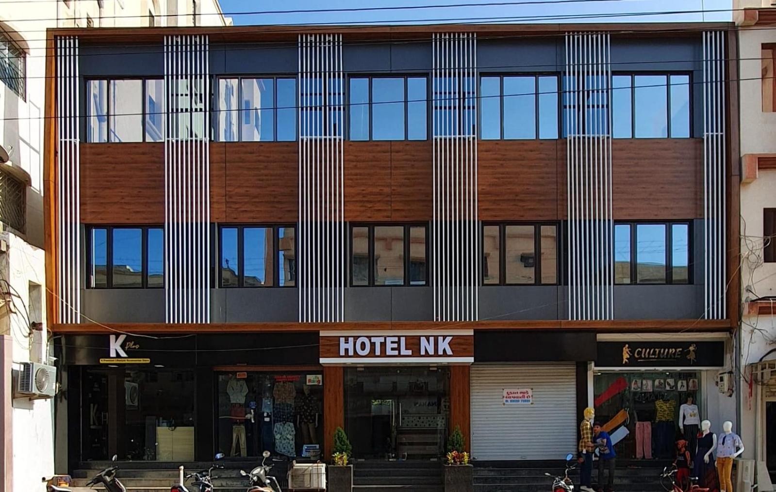 Hotel N K Bhuj Extérieur photo